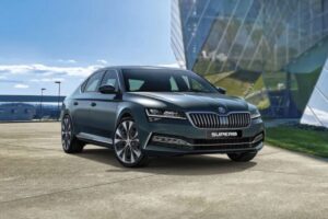 Read more about the article 2023 Skoda Superb Price in India, Colours, Mileage, Specs, and More