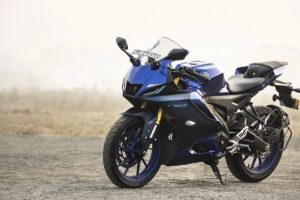 Read more about the article 2022 YAMAHA R15 V4 Price In India, Colours, Top-speed , Specs & More
