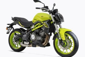 Read more about the article Benelli 302S Price in India, Colors, Mileage, Top-speed, Features, Specs and Rivals