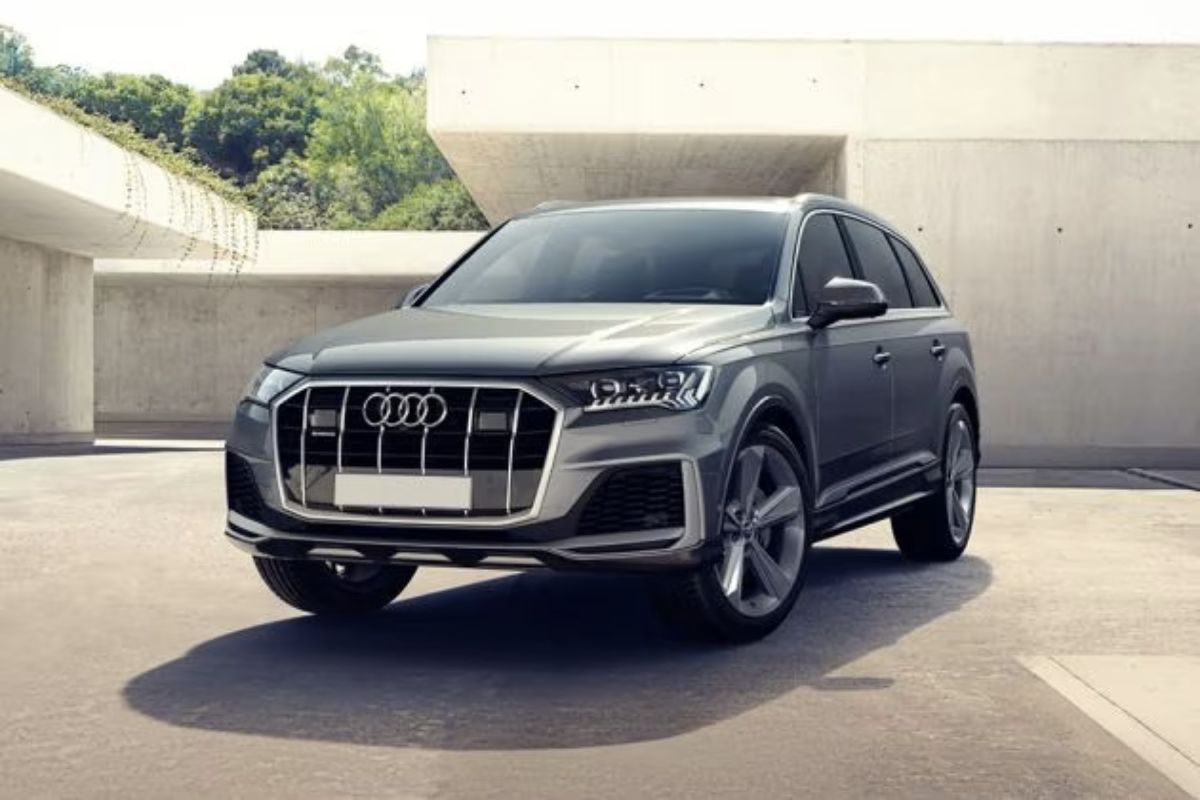 Read more about the article Audi Q7 Price in India, Colors, Top Speed, Mileage, Features, specification and More