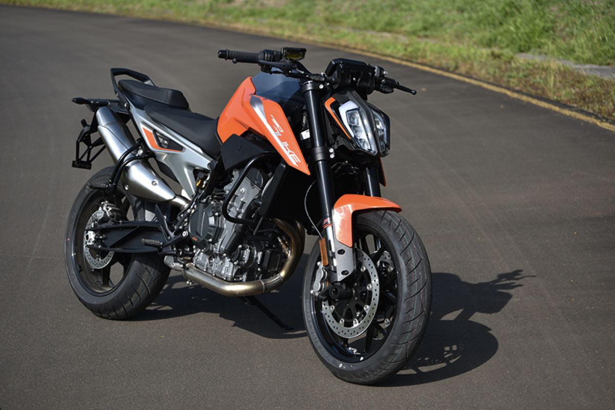 Read more about the article KTM Duke 790 Price in India 2023, Colors, Top Speed | Mileage | Features | specification and More